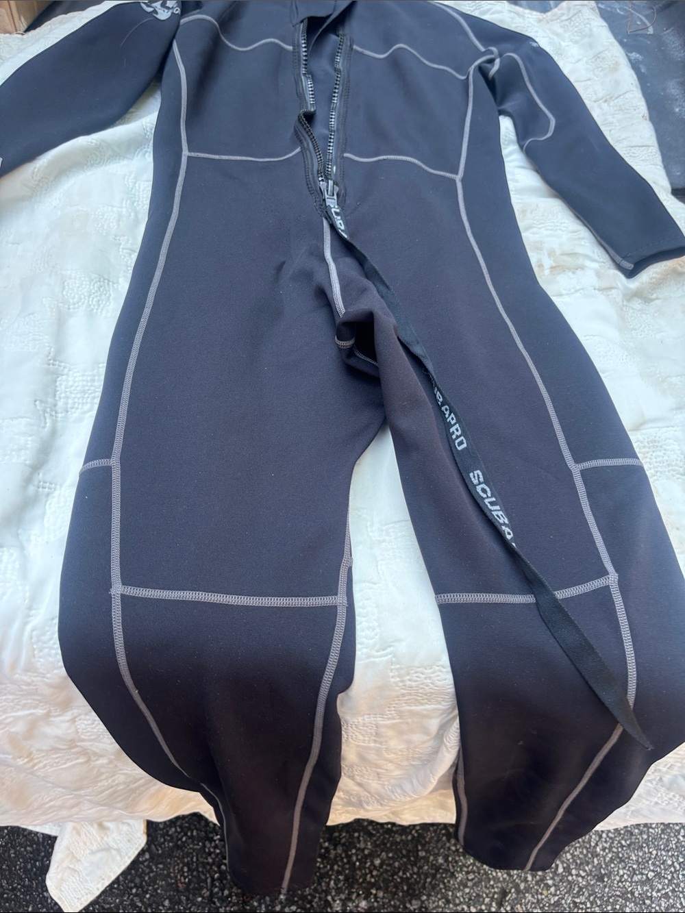 Scubapro Women’s Black One-Piece Wetsuit Zippers Work. Length 51” TPF 18 Rating